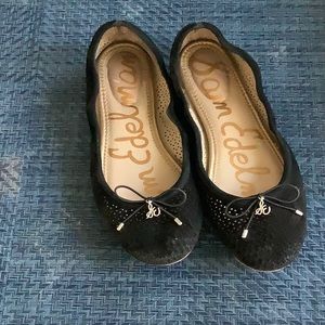 Sam Edelman black flats